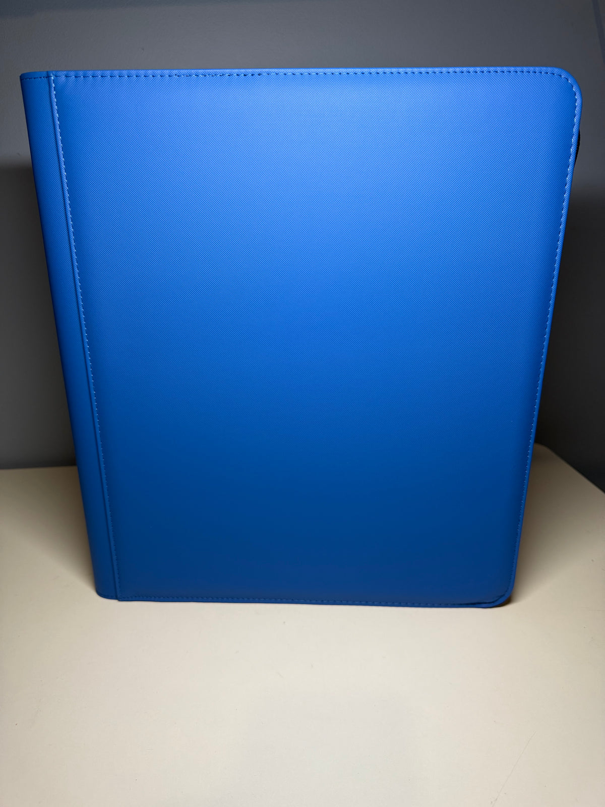 Toploader Binder | 9-Pocket Standard Toploader Card Binder | 5 Colors