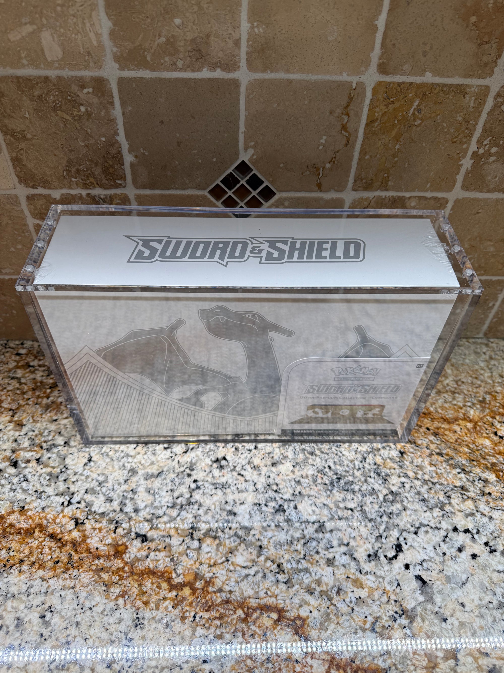 Pokémon Acrylic Case Sword & Shield Charizard UPC Magnetic Lid