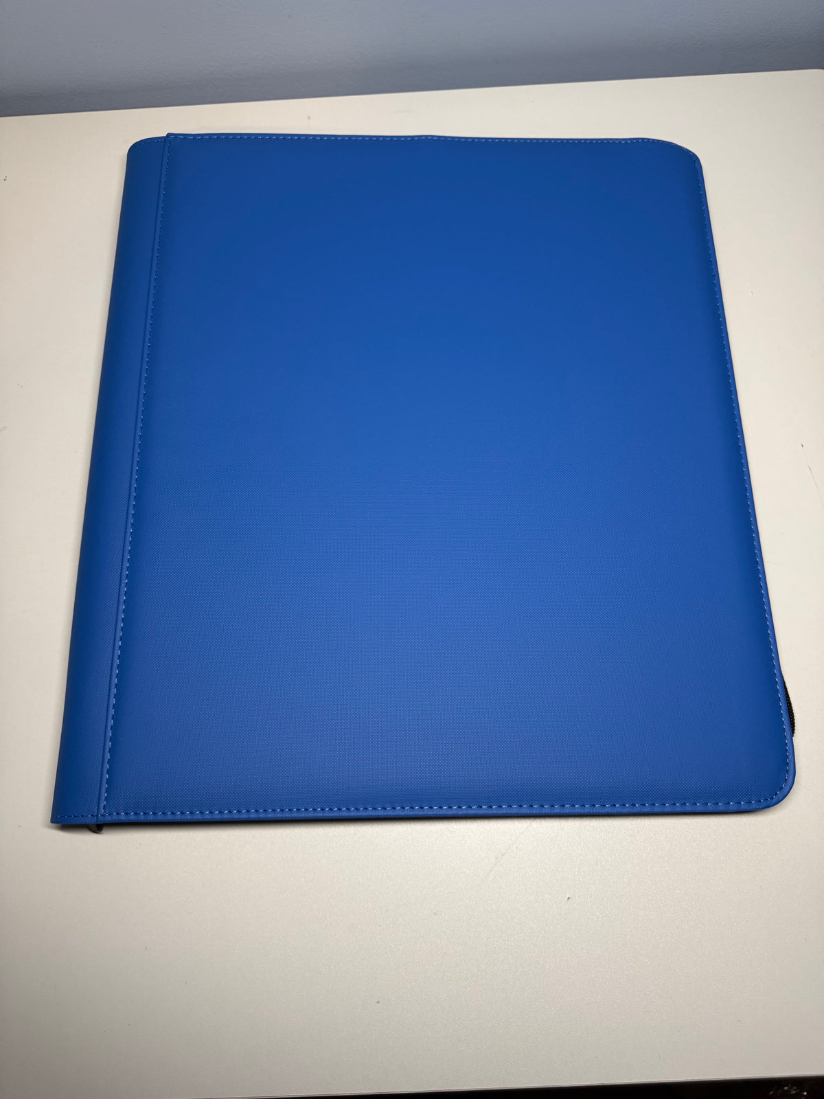 Toploader Binder | 9-Pocket Standard Toploader Card Binder | 5 Colors