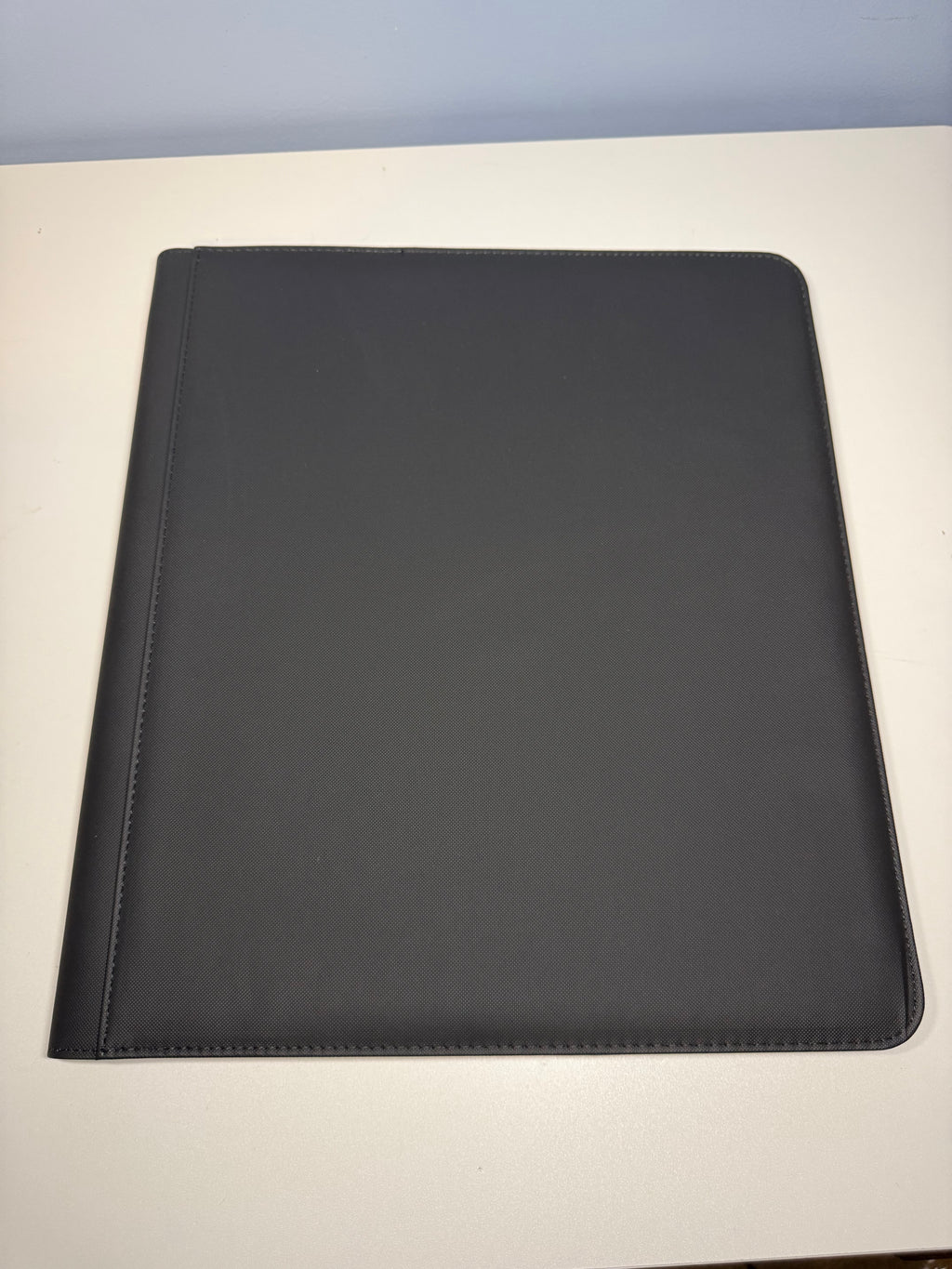 Toploader Binder | 9-Pocket Standard Toploader Card Binder | 5 Colors