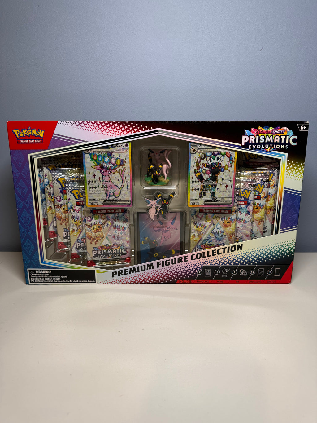 Pokémon: Prismatic Evolutions Premium Figure Collection - SV